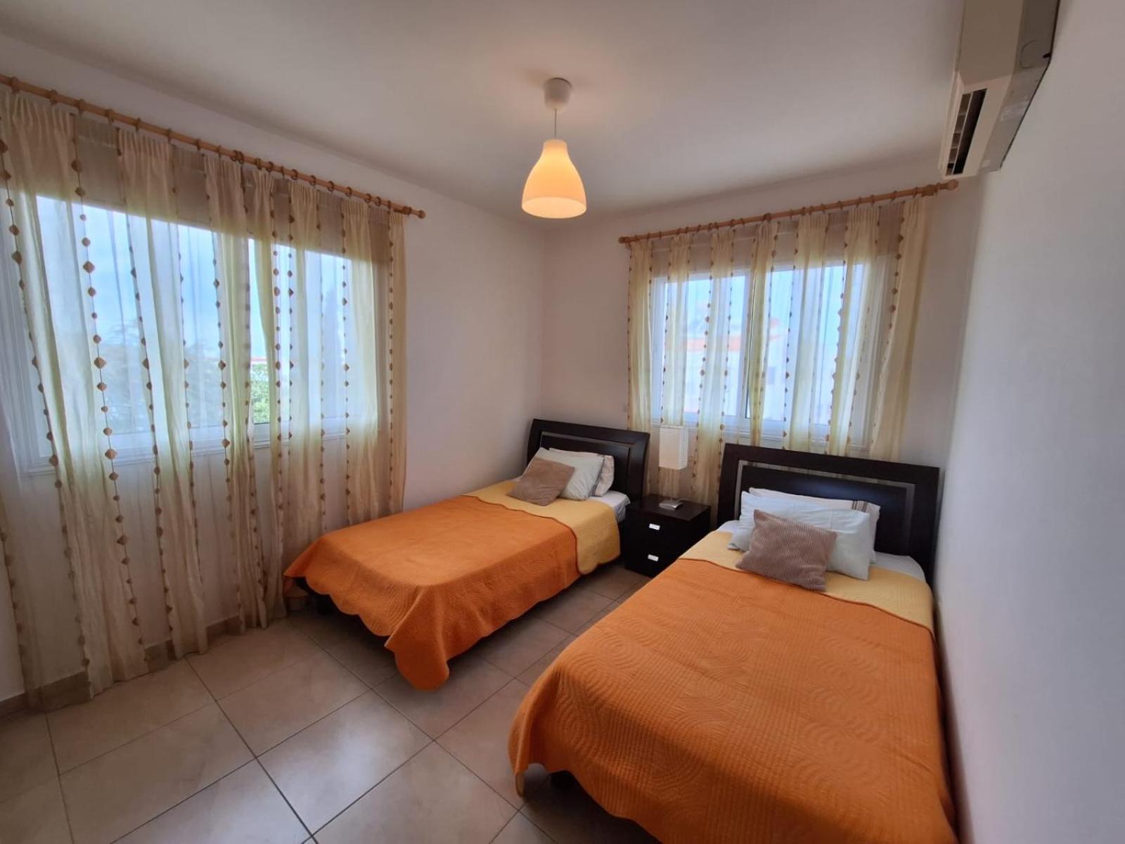 Apartment Helena 파라림니 외부 사진